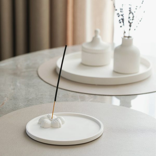 Modernus minimalistinis smilkalų laikiklis su padėklu – elegantiškas smilkalinė ir pelenų gaudyklė | Tobula dvasinės meditacijos dovana | Namų dekoras